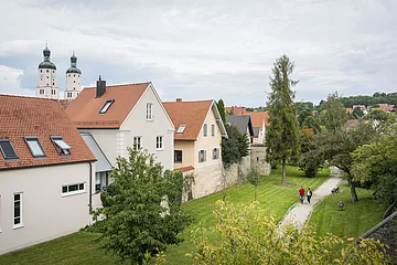 Rundgang im Stadtgraben